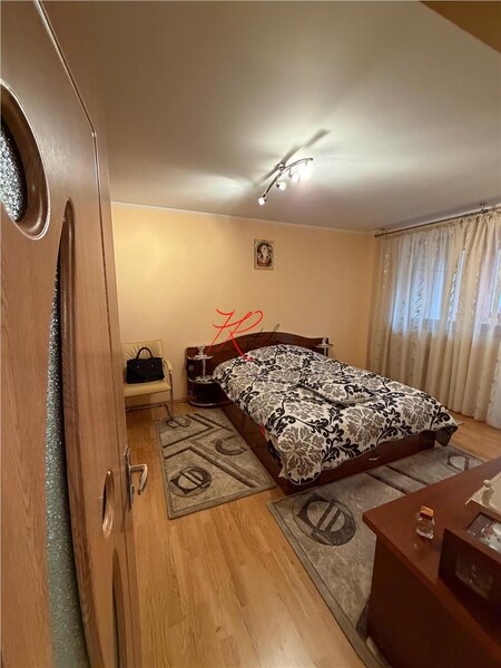 Obor, vanzare apartament 2 camere decomandat.