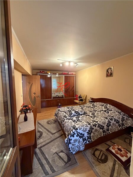 Obor, vanzare apartament 2 camere decomandat.